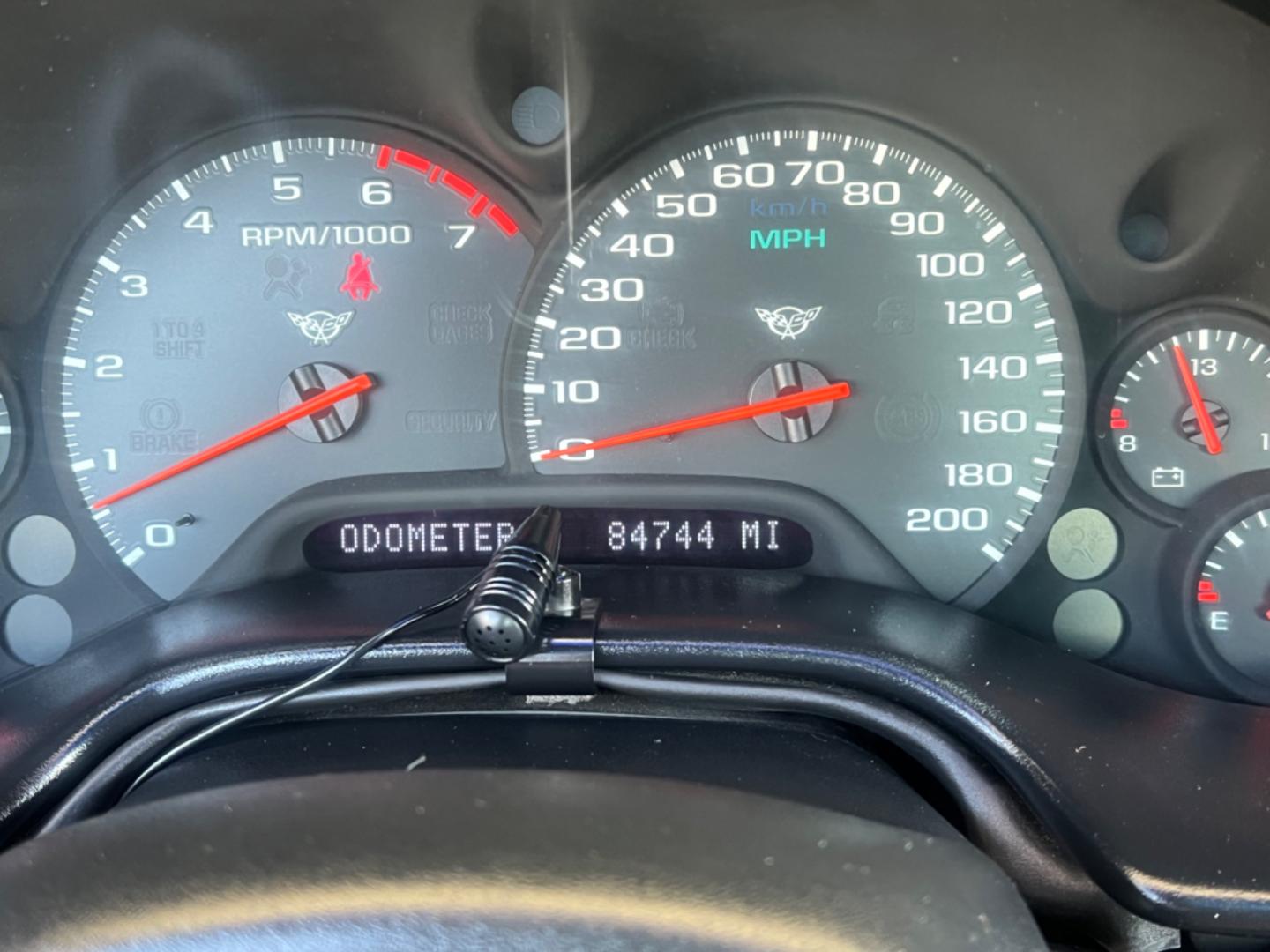 2000 Yellow Chevrolet Corvette Coupe (1G1YY22G7Y5) with an 5.7L V8 OHV 16V engine, located at 2190 Hwy 95, Bullhead City, AZ, 86442, (928) 704-0060, 0.000000, 0.000000 - 2000 Chevrolet Corvette Coupe. 84k miles. Always garaged. 2 owner clean carfax. Michelin tires. In excellent condition. - Photo#11