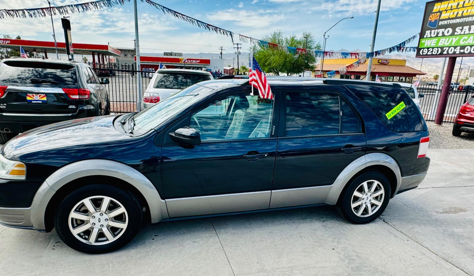 2008 Blue Ford Taurus X SEL AWD (1FMDK05W18G) with an 3.5L V6 DOHC 24V engine, 6-Speed Automatic Overdrive transmission, located at 2190 Hwy 95, Bullhead City, AZ, 86442, (928) 704-0060, 0.000000, 0.000000 - 2008 ford Taurus X SEL. All wheel drive. 3rd row.cold ac. Leather, in house financing. Completely serviced. New tires. New windshield. Free warranty. Buy here pay here. 2 owner clean carfax. - Photo#15