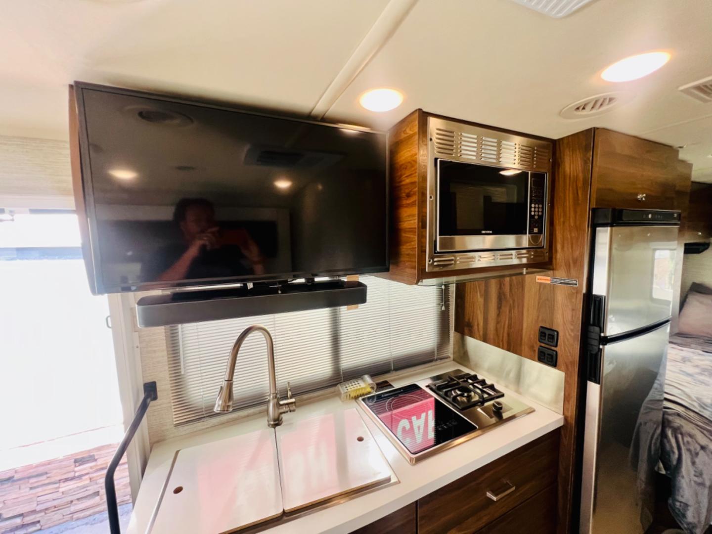 2021 White Winnebago View , located at 2190 Hwy 95, Bullhead City, AZ, 86442, (928) 704-0060, 0.000000, 0.000000 - 2021 Winnebago view . Mercedes Benz diesel . Only 4300 miles . Clear title . Electric slide . Diesel generator with 8 hours . Solar charging system . Bluetooth . Navigation . Super clean - Photo#10