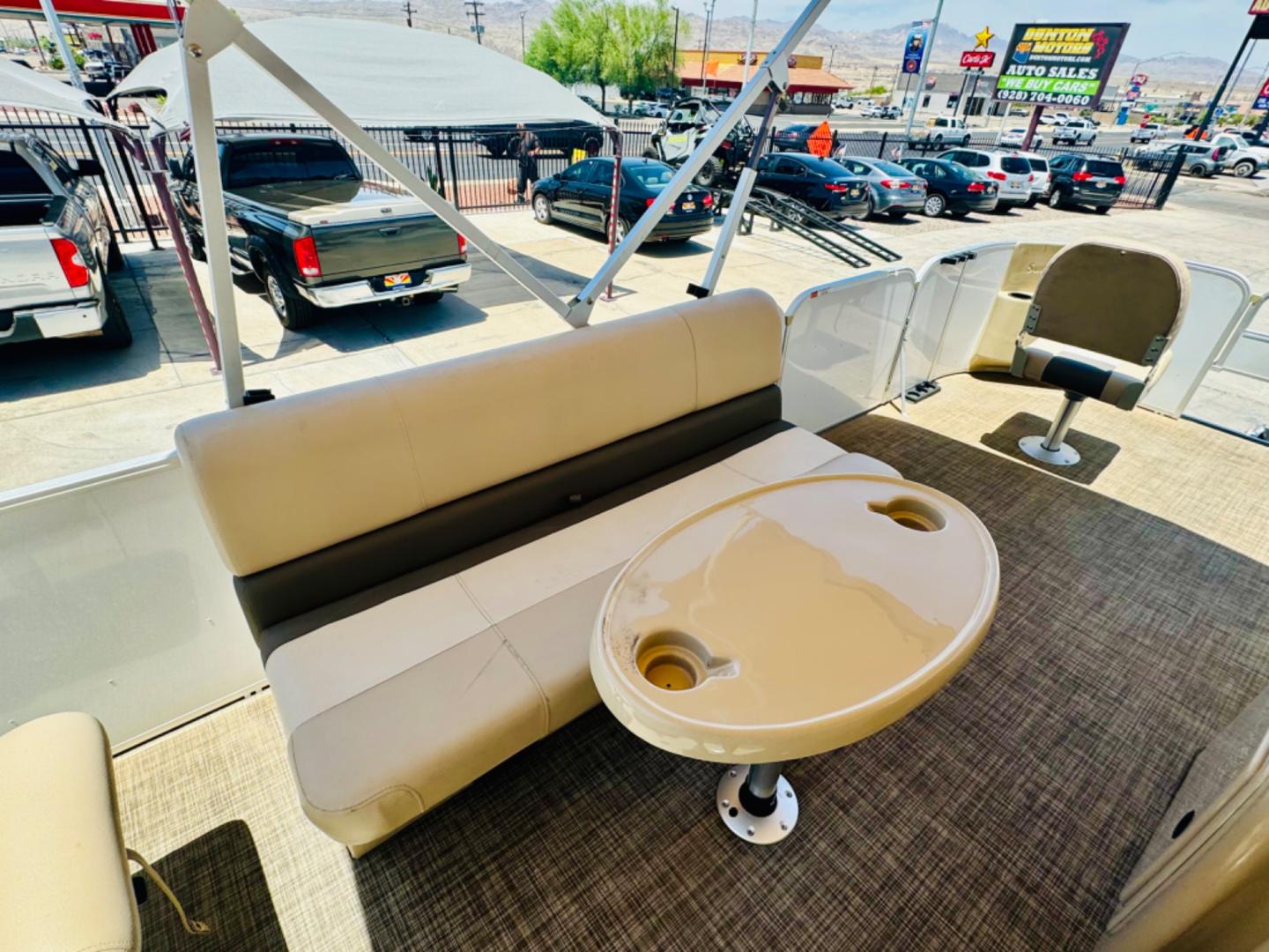 2019 White g3 Suncatcher 18F , located at 2190 Hwy 95, Bullhead City, AZ, 86442, (928) 704-0060, 0.000000, 0.000000 - On consignment. this super clean elderly owned . 2019 Suncatcher pontoon boat. 18ft. Yamaha 90 4 stroke engine with only 15 hours. double bimini. always garaged like new. - Photo#22