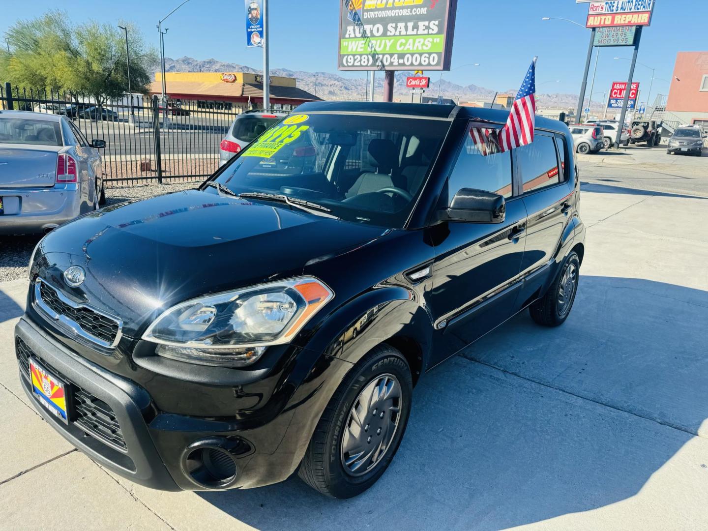 2012 Kia Soul Base (KNDJT2A59C7) with an 1.6L L4 DOHC 16V engine, 5 speed automatic transmission, located at 2190 Hwy 95, Bullhead City, AZ, 86442, (928) 704-0060, 0.000000, 0.000000 - Photo#12