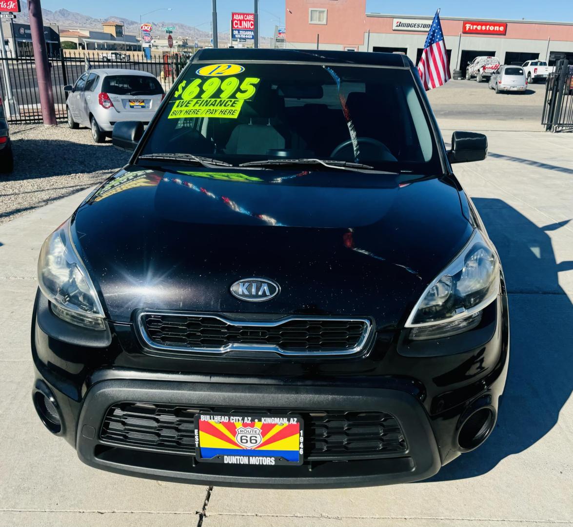 2012 Kia Soul Base (KNDJT2A59C7) with an 1.6L L4 DOHC 16V engine, 5 speed automatic transmission, located at 2190 Hwy 95, Bullhead City, AZ, 86442, (928) 704-0060, 0.000000, 0.000000 - Photo#2