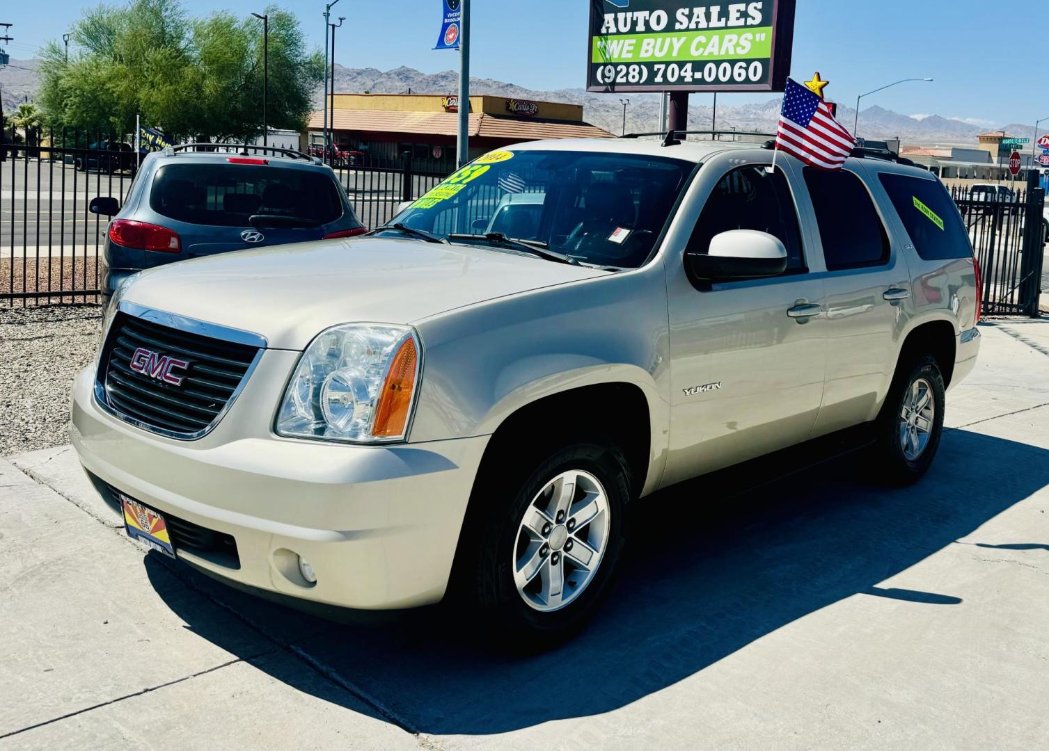 2014 /black GMC Yukon SLT 2WD (1GKS1CE00ER) with an 5.3L V8 OHV 16V FFV engine, 6-Speed Automatic transmission, located at 2190 Hwy 95, Bullhead City, AZ, 86442, (928) 704-0060, 0.000000, 0.000000 - 2014 GMC Yukon SLT. Leather , loaded. 3rd row seating, tow package, backup camera , . 2 owner clean carfax. Only 84,000 miles. Brand new tires. Free warranty. Free carfax. 5.3 V8. financing available for qualified buyers - Photo#0