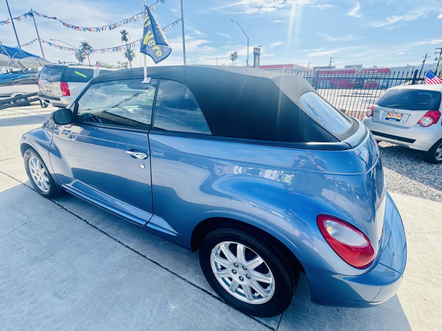 2007 Chrysler PT Cruiser Touring Convertible (3C3JY55E67T) with an 2.4L L4 DOHC 16V TURBO engine, located at 2190 Hwy 95, Bullhead City, AZ, 86442, (928) 704-0060, 0.000000, 0.000000 - 2007 chrysler pt cruiser convertible turbo. only 71k miles. automatic. loaded. absolutely mint condition. new top on the car. new tires. new serpentine belt. completely serviced. needs nothing. financing available. Free warranty, Free carfax. 2.4 I4 engine. - Photo#3