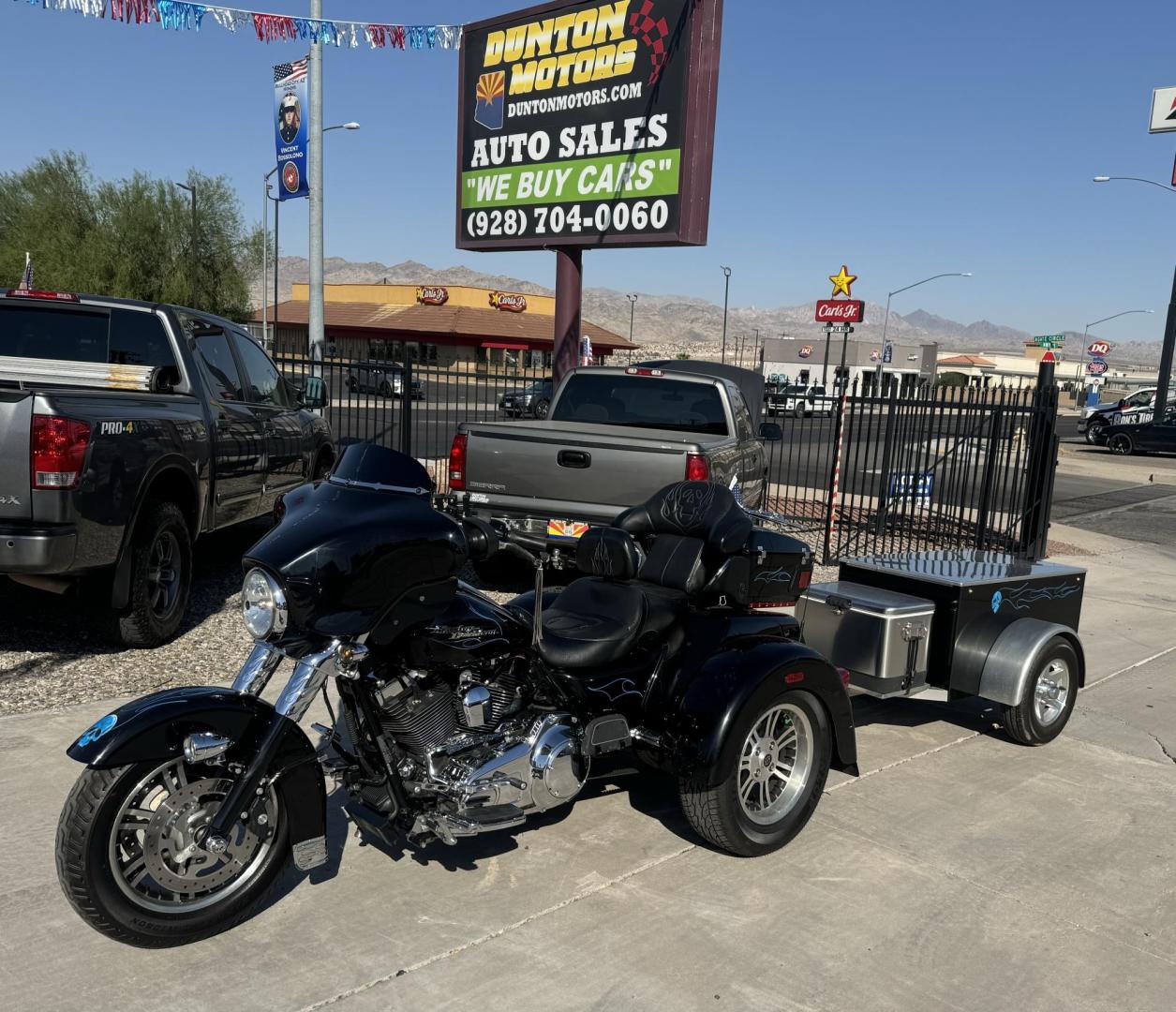 2010 Black /black Harley-Davidson FLHXXX - (1HD1MBM37AB) , located at 2190 Hwy 95, Bullhead City, AZ, 86442, (928) 704-0060, 0.000000, 0.000000 - 2010 Harley Davidson trike with trailer. custom. super clean . lots of extras, 38k miles. always garaged. has full dresser, radio, full windshield. full cover . dyno jet tuner. custom pin striping. this bikes a looker. custom trailer to match. $17900 o.b.o. free and clear titles for both. - Photo#15