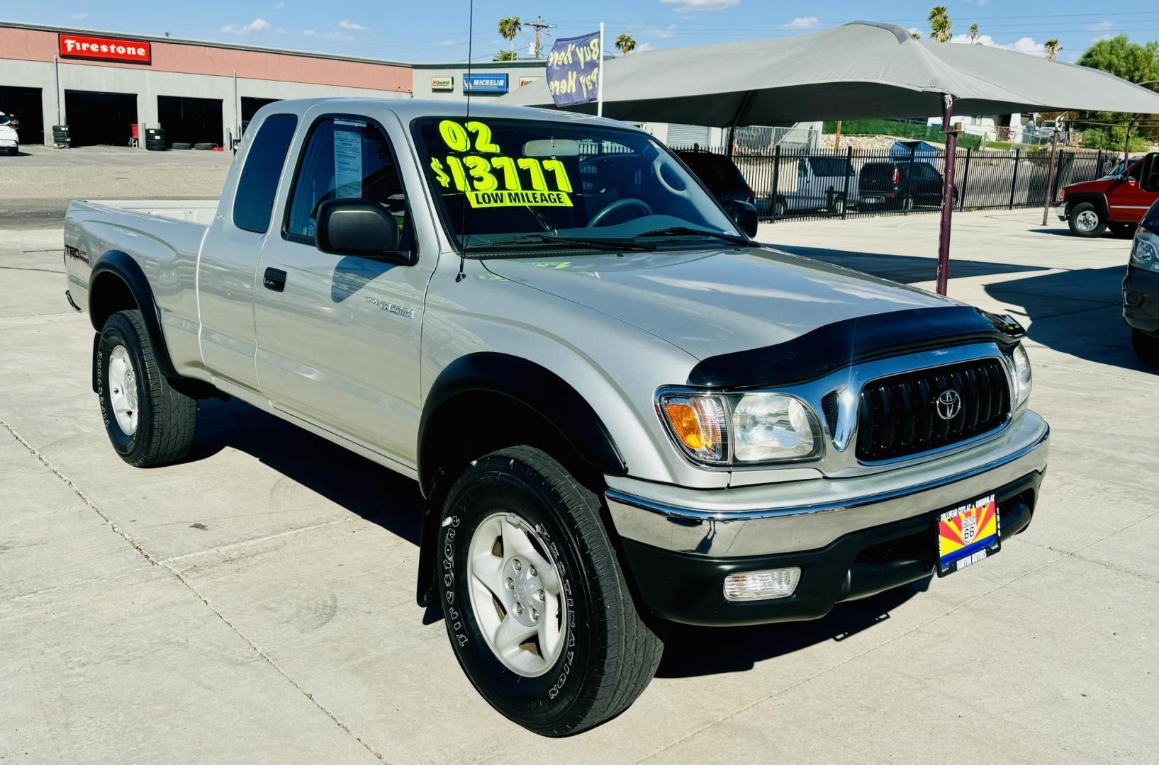 2002 Silver Toyota Tacoma PreRunner Xtracab V6 2WD (5TESN92N82Z) with an 3.4L V6 DOHC 24V engine, 4-Speed Automatic Overdrive transmission, located at 2190 Hwy 95, Bullhead City, AZ, 86442, (928) 704-0060, 0.000000, 0.000000 - Photo#0