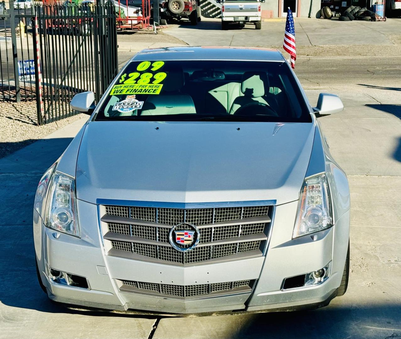 2009 Silver Cadillac CTS 3.6L SFI (1G6DF577090) with an 3.6L V6 DOHC 24V engine, 5-Speed Automatic transmission, located at 2190 Hwy 95, Bullhead City, AZ, 86442, (928) 704-0060, 0.000000, 0.000000 - *1 owner . - Photo#1