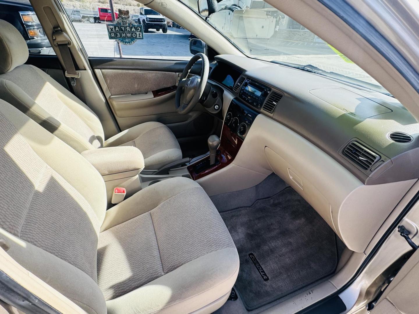 2007 Silver Toyota Corolla CE (1NXBR30E67Z) with an 1.8L L4 DOHC 16V engine, located at 2190 Hwy 95, Bullhead City, AZ, 86442, (928) 704-0060, 0.000000, 0.000000 - *1 owner. - Photo#8