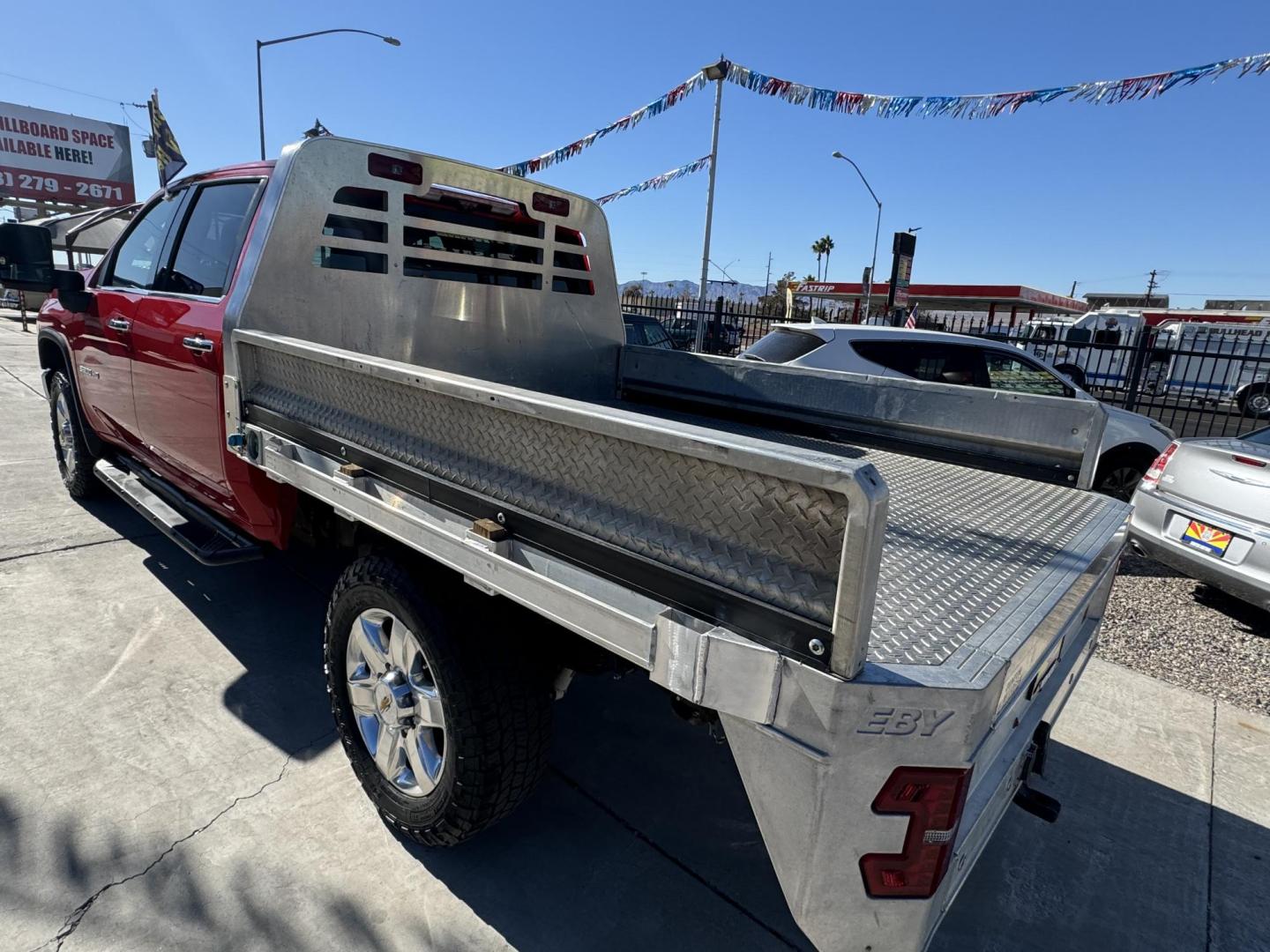 2021 Red Chevrolet Silverado 3500HD LTZ Crew Cab 4WD (1GC4YUEY2MF) with an 6.6L V8 OHV 32V TURBO DIESEL engine, 6A transmission, located at 2190 Hwy 95, Bullhead City, AZ, 86442, (928) 704-0060, 0.000000, 0.000000 - *1 owner. 2021 chevrolet silverado 3500 HD. duramax diesel 4x4. short bed. only 21431 miles. - Photo#10