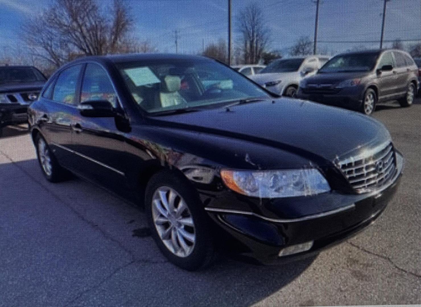 2008 Ming Blue Hyundai Azera Limited (KMHFC46F88A) with an 3.8L V6 DOHC 24V engine, 5-Speed Automatic Overdrive transmission, located at 2190 Hwy 95, Bullhead City, AZ, 86442, (928) 704-0060, 0.000000, 0.000000 - Photo#0