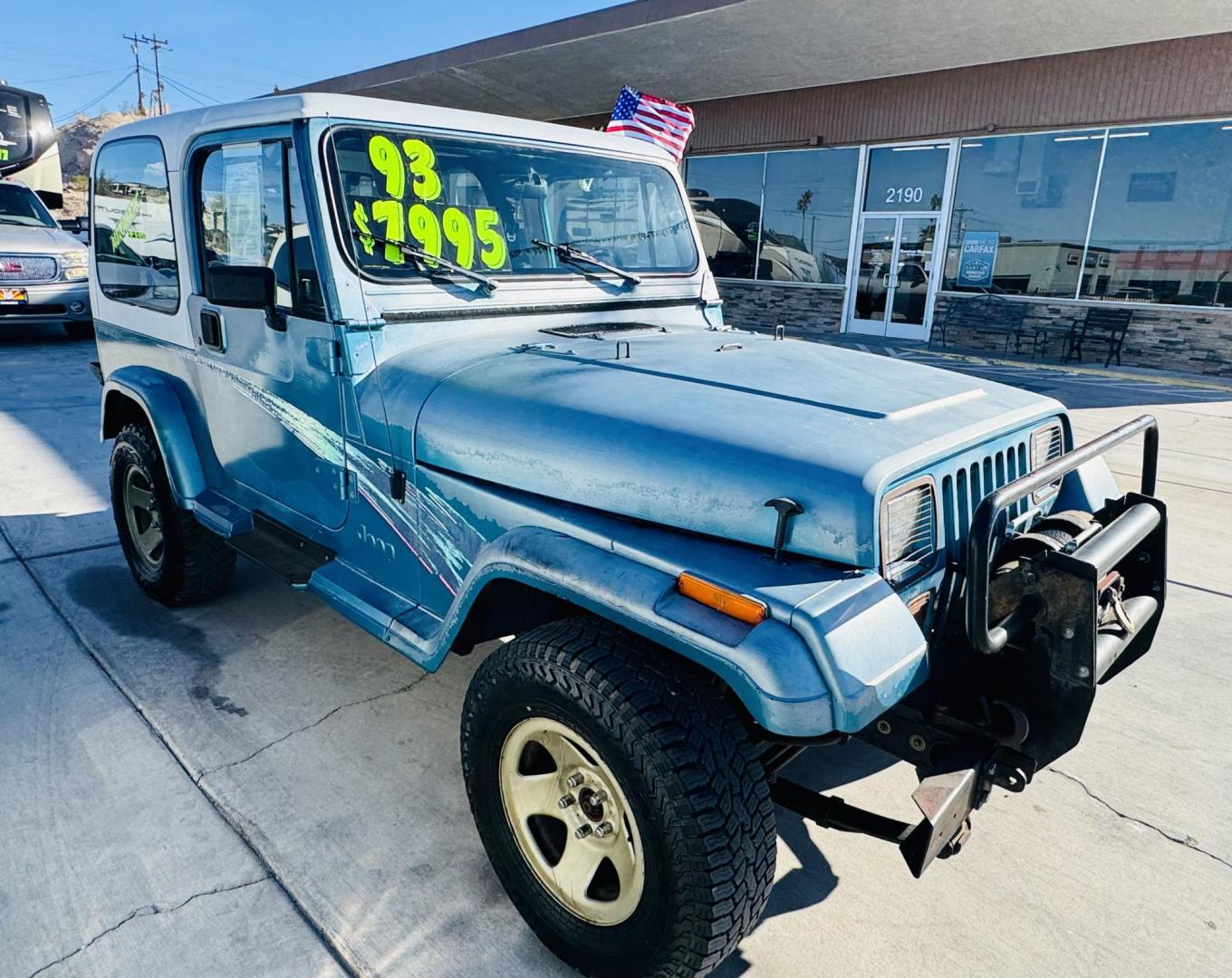 1993 blue Jeep Wrangler Base (1J4FY29S5PP) with an 4.0L L6 OHV 12V engine, located at 2190 Hwy 95, Bullhead City, AZ, 86442, (928) 704-0060, 0.000000, 0.000000 - hard top. 4.0 6 cylinder automatic. air conditioning. a true classic jeep. IN house financing. We finance. completely serviced. new battery ,tires like new ac works great. a classic jeep wrangler 4x4. - Photo#0