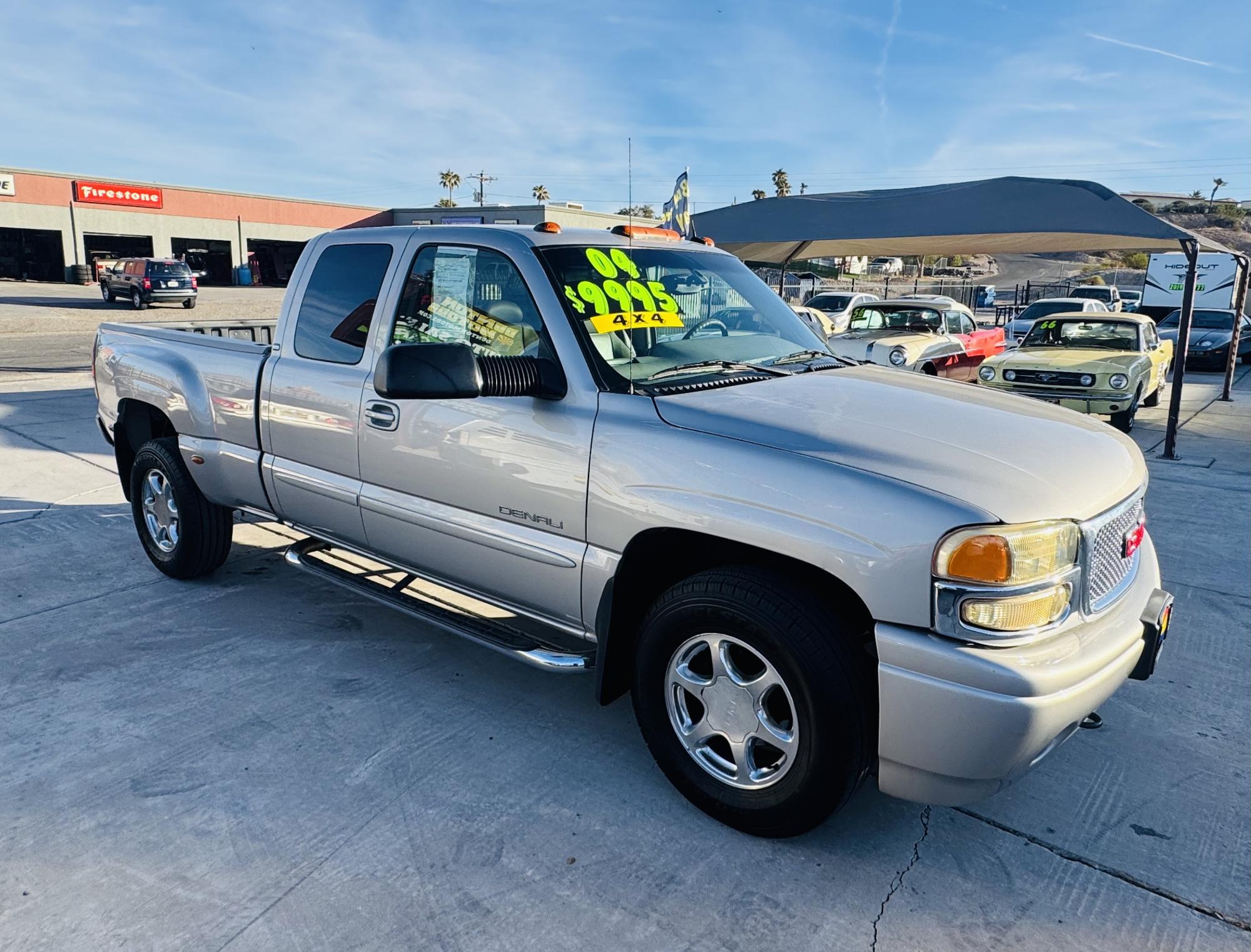 photo of 2004 GMC Sierra 1500 Denali Ext. Cab AWD