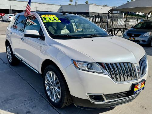2011 Lincoln MKX FWD 1 owner leather loaded.