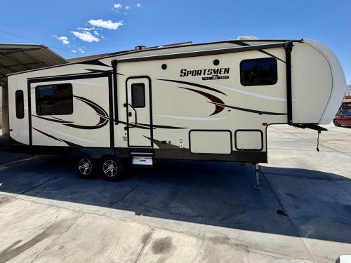 2018 KZ Sportmsn 293RL 3 slides 2 AC UNITS 1 OWNER