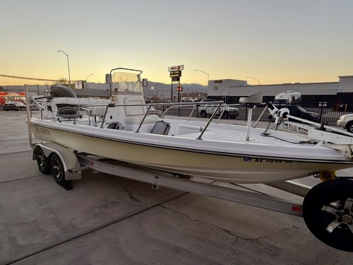 2004 SHEERWATER 22 FT 250 YAMAHA vMAX 4 STROKE ENGINE